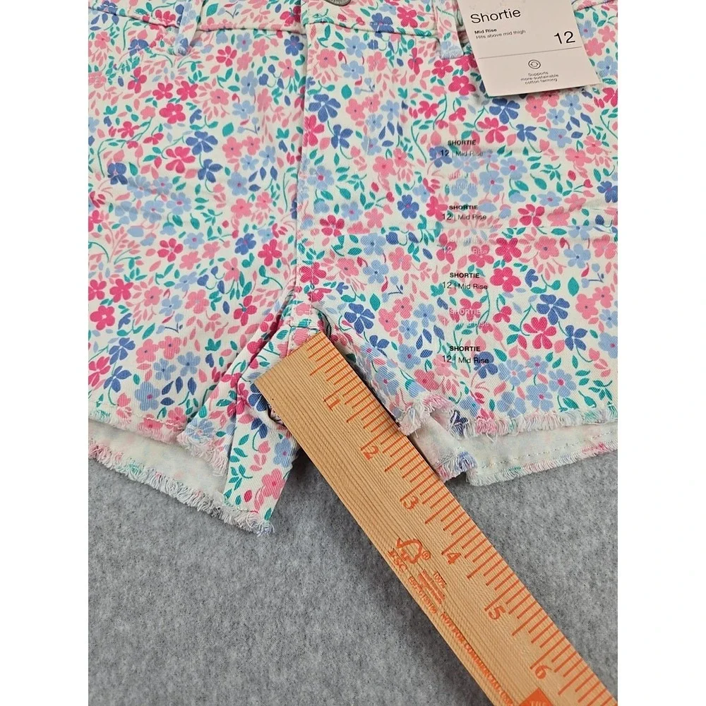SO Jean Shorts Girls‎ Size 12 Mid Rise Denim Cut Off Floral Shortie Jeans NWT